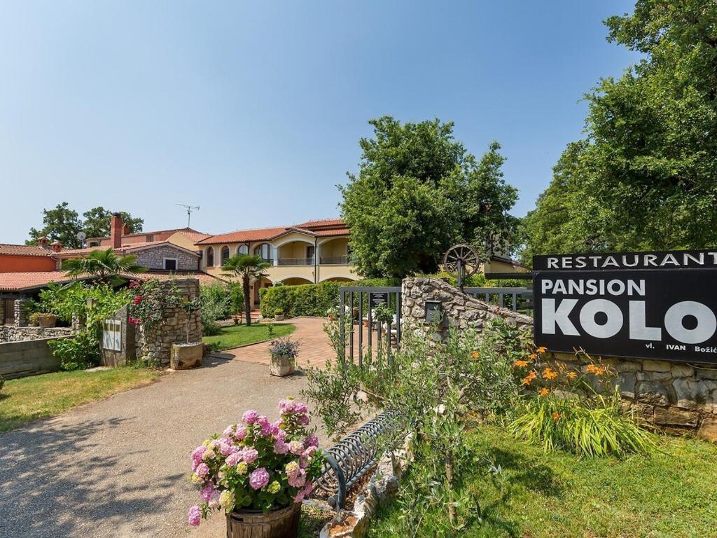 Bed And Breakfast Kolo Adults Only Bužinija 외부 사진